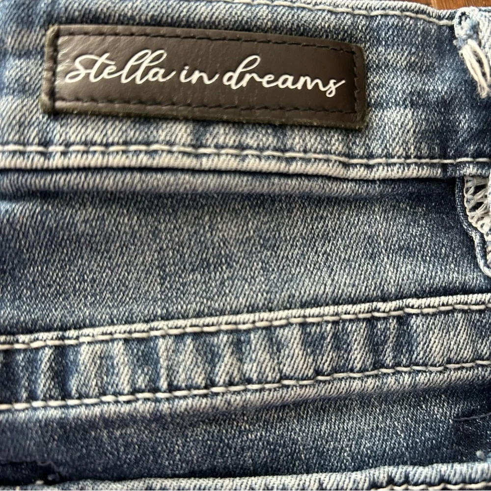 Stella in Dreams •	brand stella